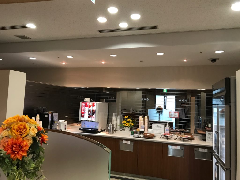 福岡空港 ラウンジTIME フリードリンク